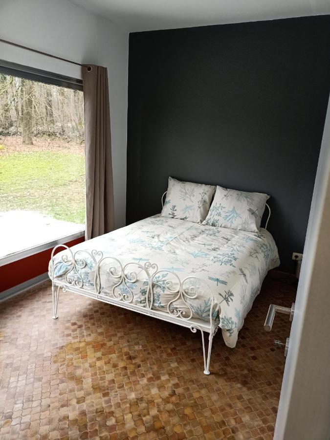Deux Etangs Poissonneux Au Milieu Des Bois Avec Gite Moderne, La Halte Des Deux Lacs Rosée Εξωτερικό φωτογραφία